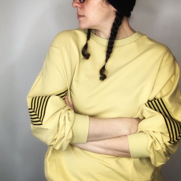 Easel | Oversized Pullover - Picture 3 of 6